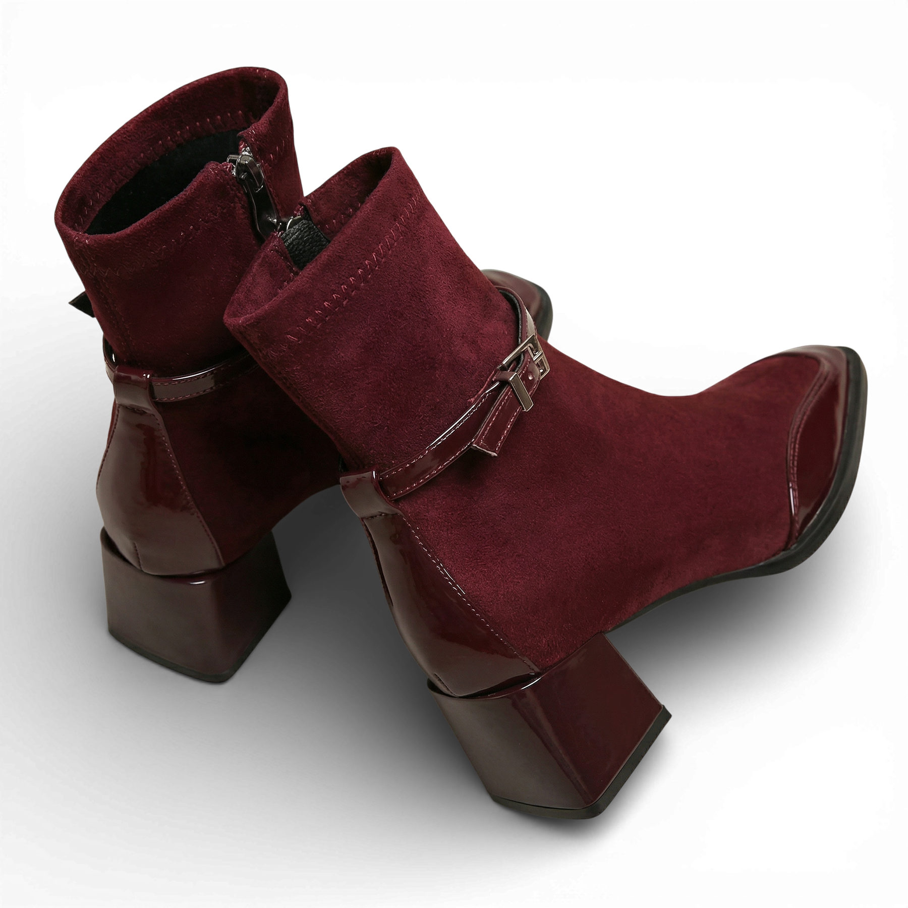 Isa | Elegante Suede Støvler med Medium Hæl