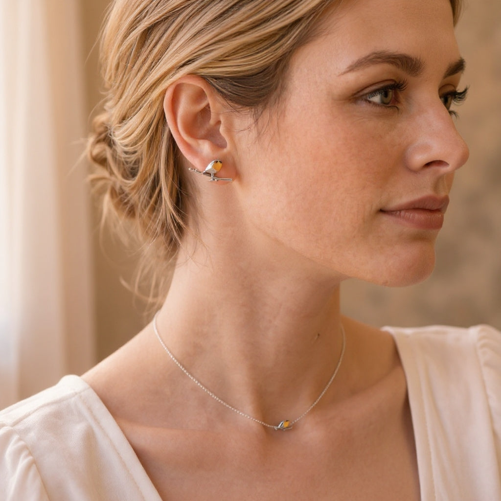 Rødhals | Ørestikker med Gren